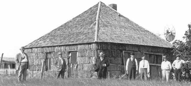 Sandhills, Nebraska : le berceau de la construction en botte de paille