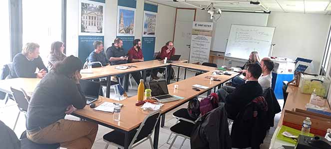 Groupe de travail « Enduits à la chaux sur support en bottes de paille »